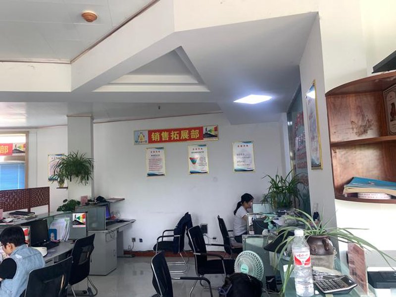 营口商品批发与零售：连接城市生命力的脉搏